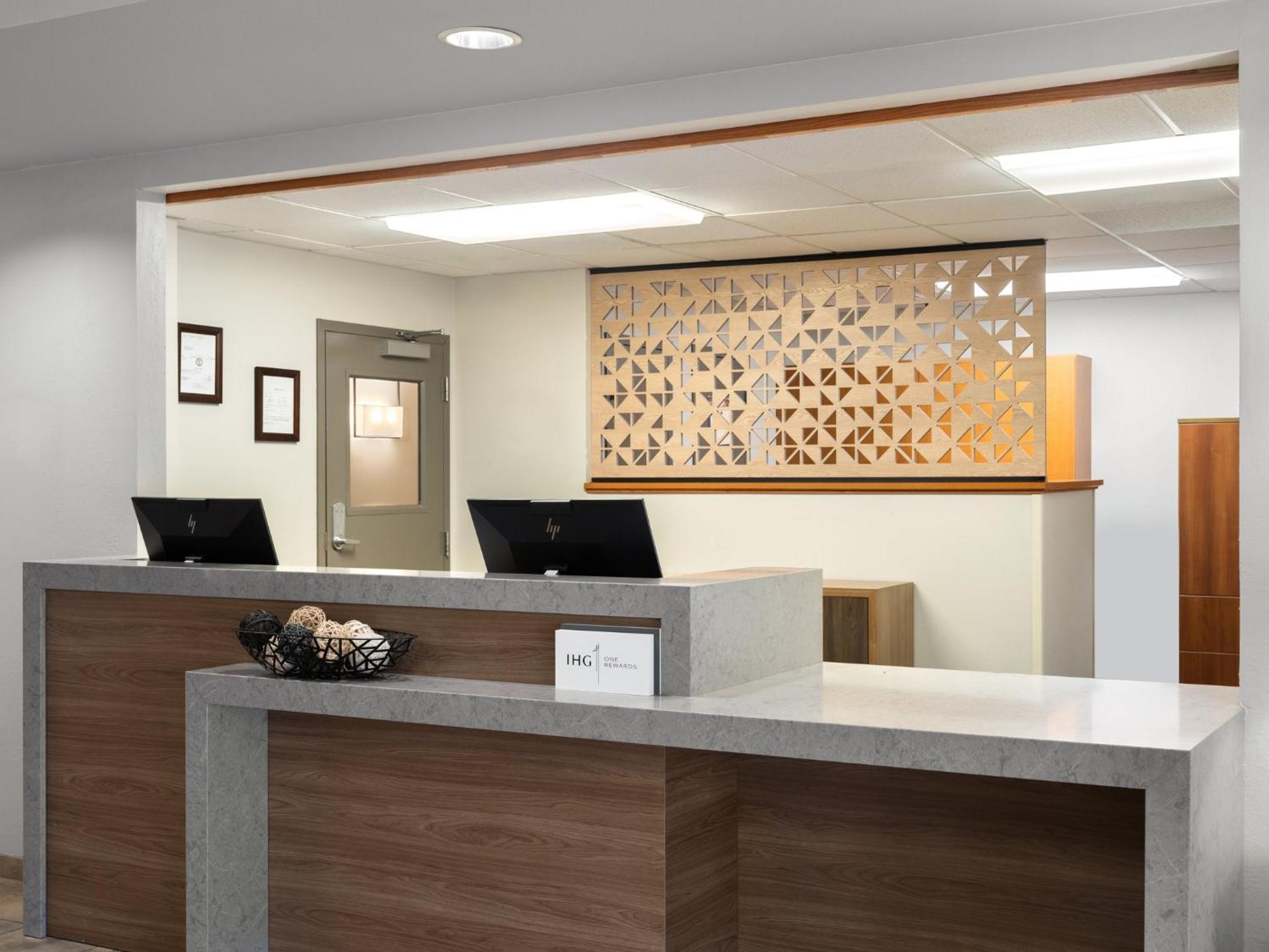 Candlewood Suites Radcliff - Fort Knox By Ihg Экстерьер фото